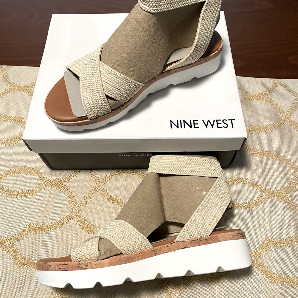 Nine West Tan and White Bounce 2 Sandal 6.5